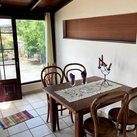 Casa Cueva De Palomas 1 *