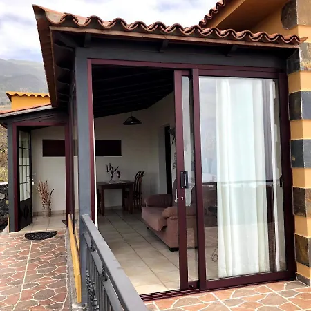 Semesterbostad Casa Cueva De Palomas 1